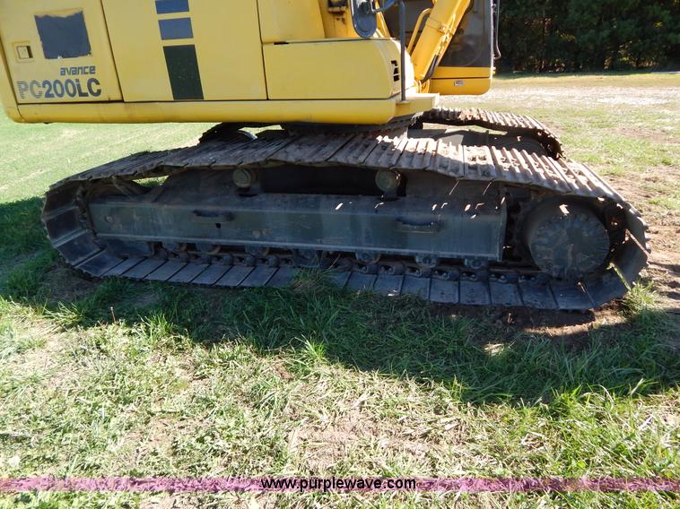 image for item H4000 1998 Komatsu PC200LC-6 excavator