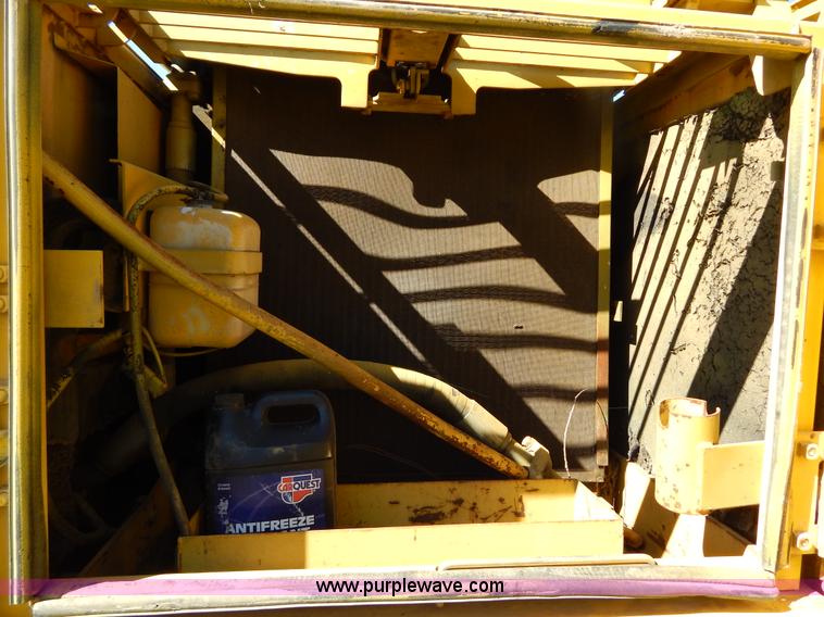 image for item H4000 1998 Komatsu PC200LC-6 excavator