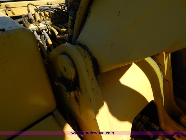 image for item H4000 1998 Komatsu PC200LC-6 excavator