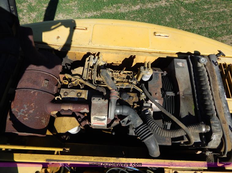 image for item H4000 1998 Komatsu PC200LC-6 excavator