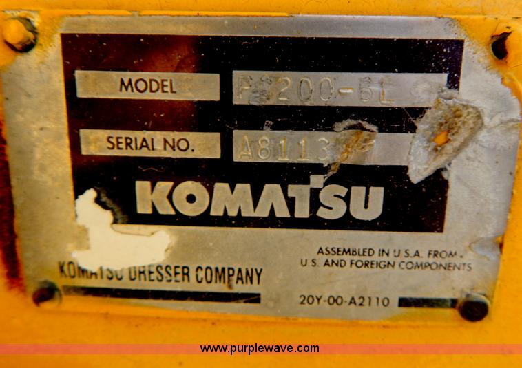 image for item H4000 1998 Komatsu PC200LC-6 excavator