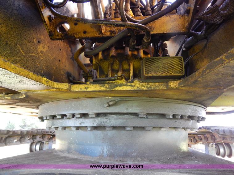 image for item H4000 1998 Komatsu PC200LC-6 excavator