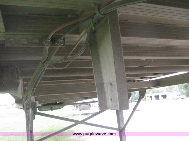 image for item H6310 1997 East end dump trailer