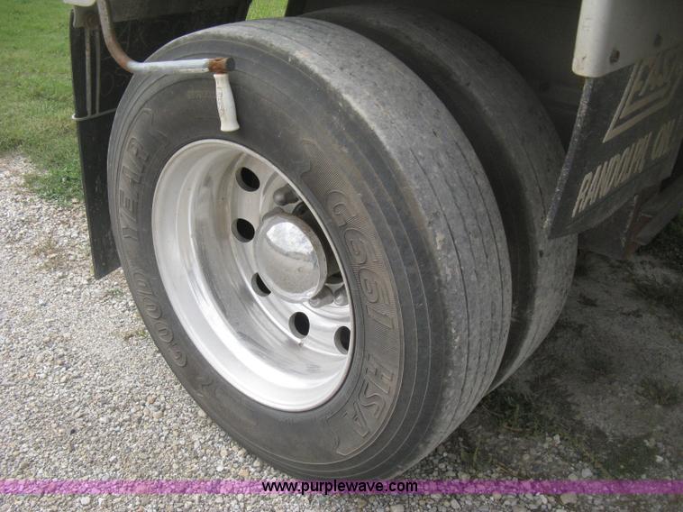 image for item H6310 1997 East end dump trailer