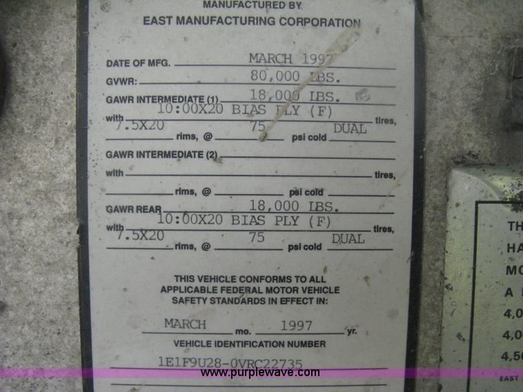 image for item H6310 1997 East end dump trailer