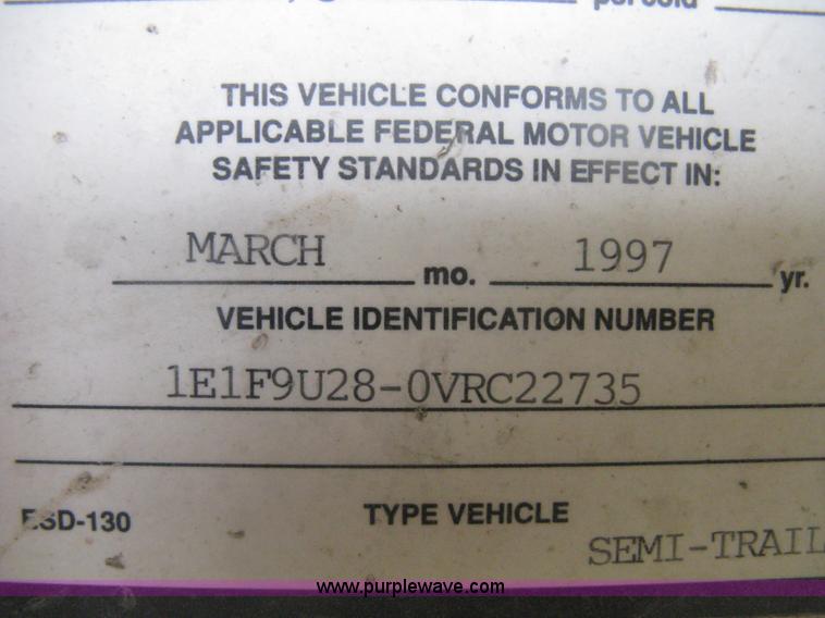 image for item H6310 1997 East end dump trailer