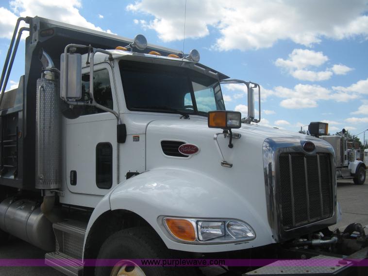 image for item H6334 2008 Peterbilt 340 dump truck