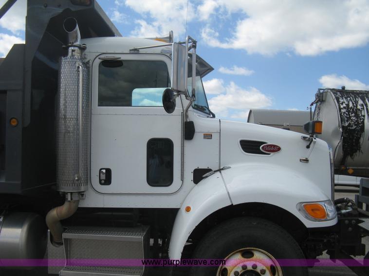 image for item H6334 2008 Peterbilt 340 dump truck