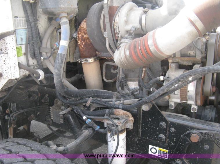 image for item H6334 2008 Peterbilt 340 dump truck