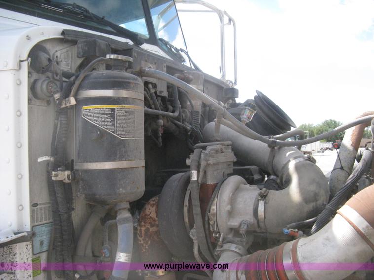 image for item H6334 2008 Peterbilt 340 dump truck