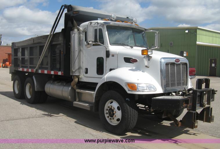 image for item H6335 2008 Peterbilt 340 dump truck