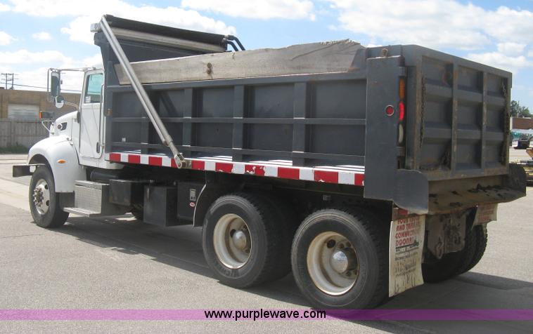 image for item H6335 2008 Peterbilt 340 dump truck