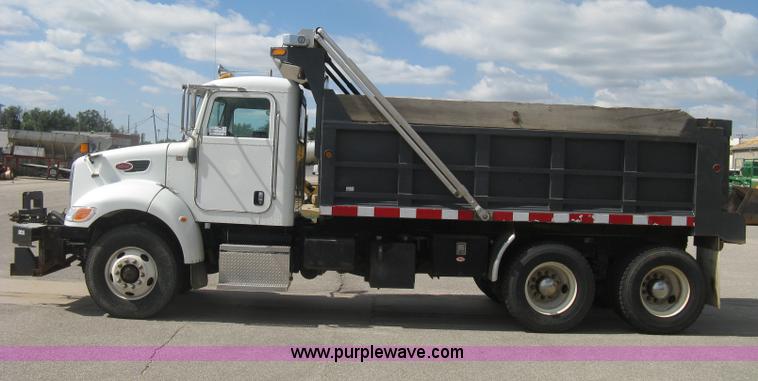 image for item H6335 2008 Peterbilt 340 dump truck