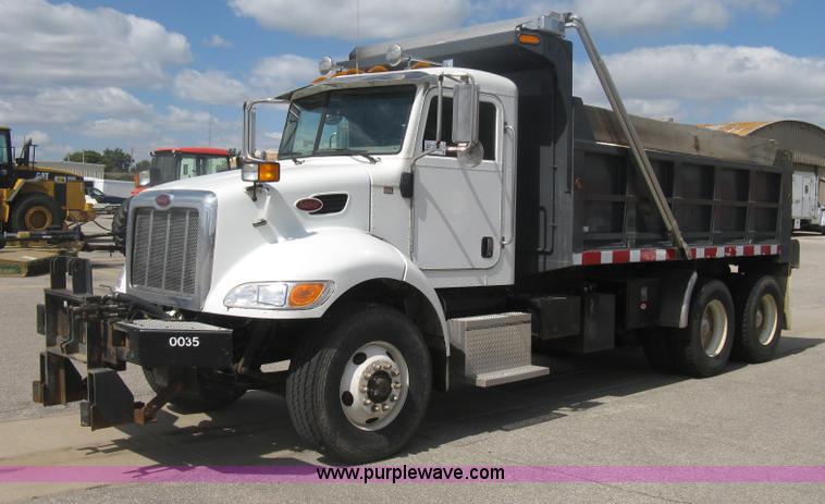 image for item H6335 2008 Peterbilt 340 dump truck