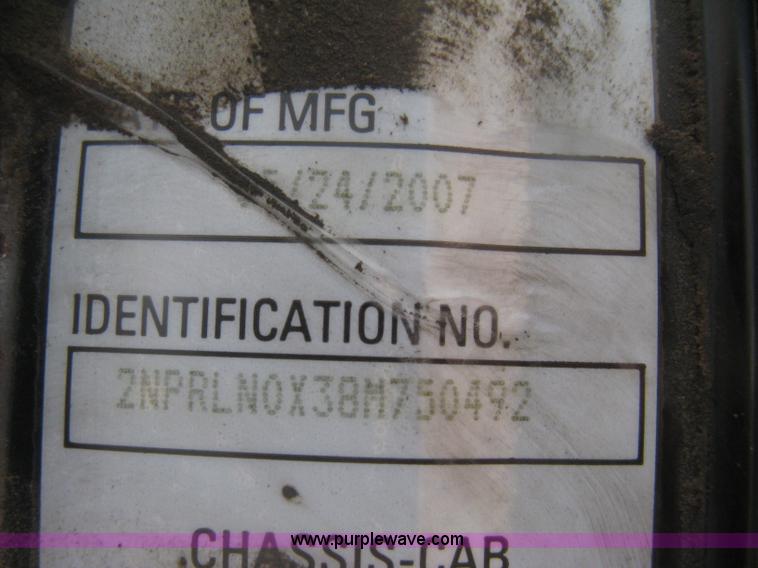 image for item H6335 2008 Peterbilt 340 dump truck