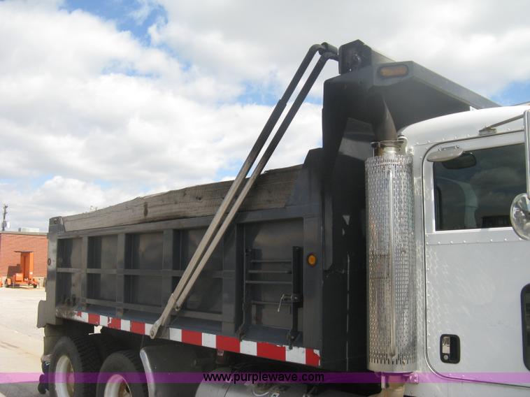 image for item H6335 2008 Peterbilt 340 dump truck