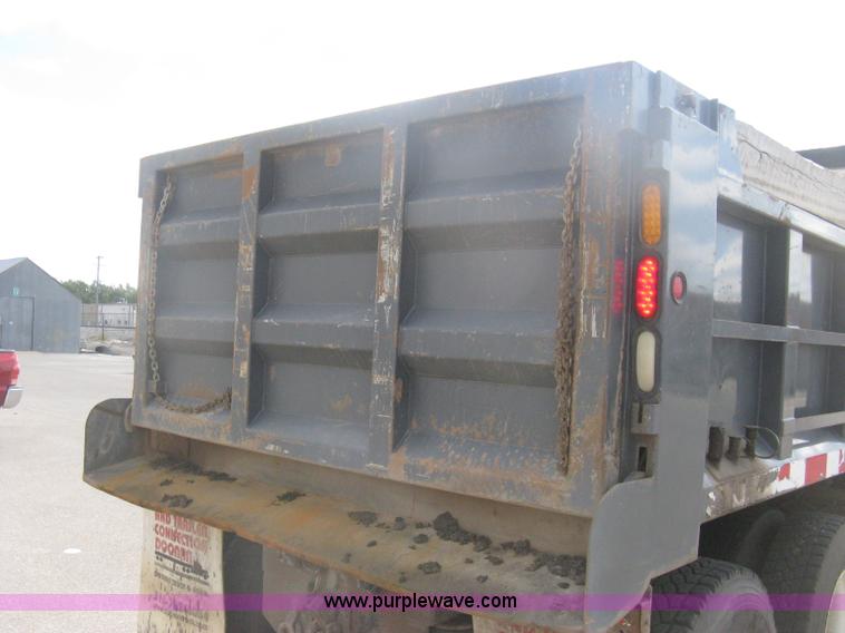 image for item H6335 2008 Peterbilt 340 dump truck