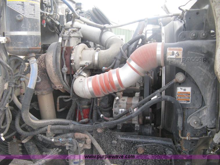 image for item H6335 2008 Peterbilt 340 dump truck