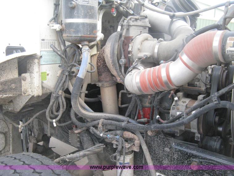 image for item H6335 2008 Peterbilt 340 dump truck