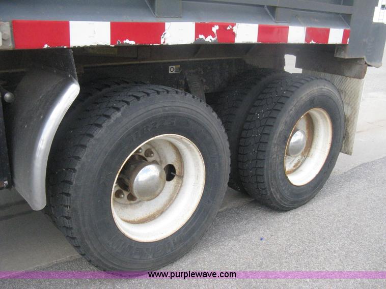 image for item H6335 2008 Peterbilt 340 dump truck