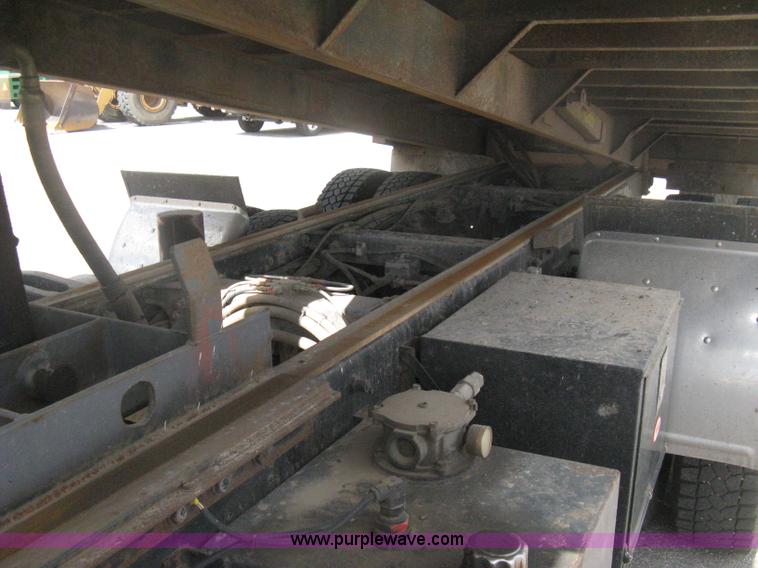 image for item H6335 2008 Peterbilt 340 dump truck