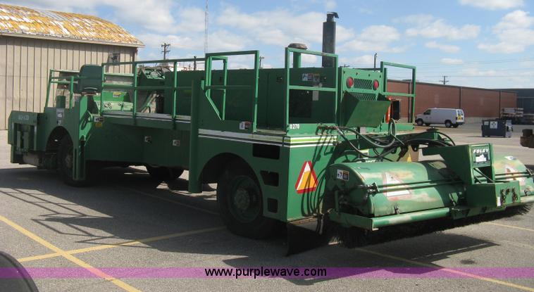 image for item H6336 Barber Greene BG-730 road widener