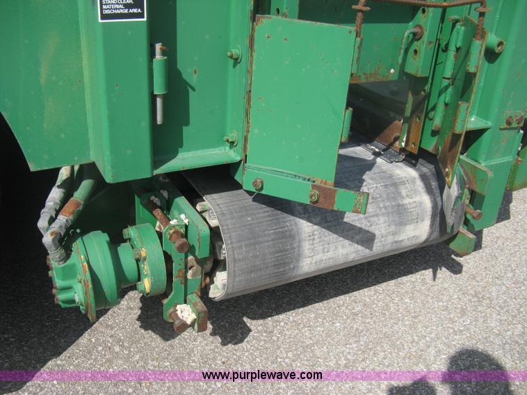 image for item H6336 Barber Greene BG-730 road widener