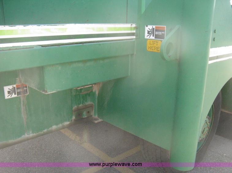 image for item H6336 Barber Greene BG-730 road widener