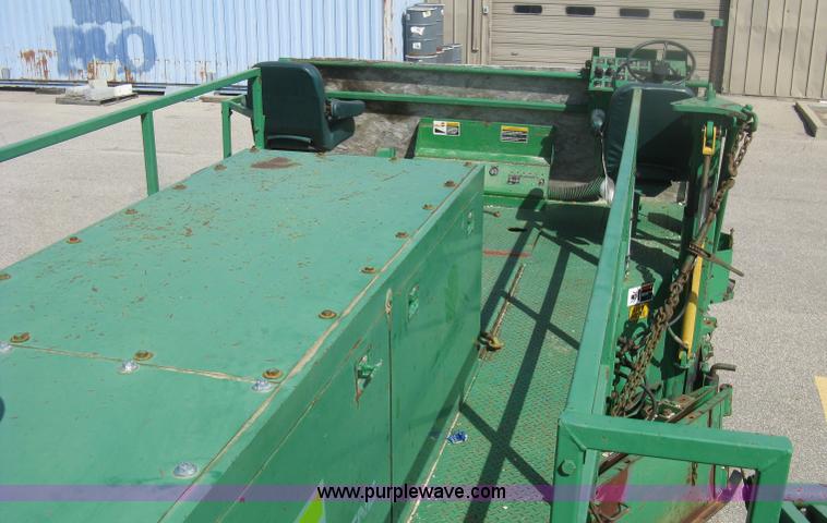 image for item H6336 Barber Greene BG-730 road widener