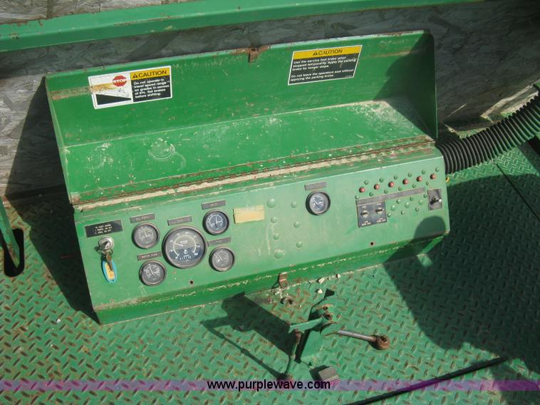 image for item H6336 Barber Greene BG-730 road widener