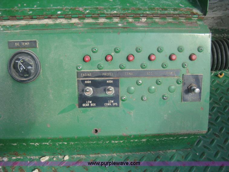 image for item H6336 Barber Greene BG-730 road widener