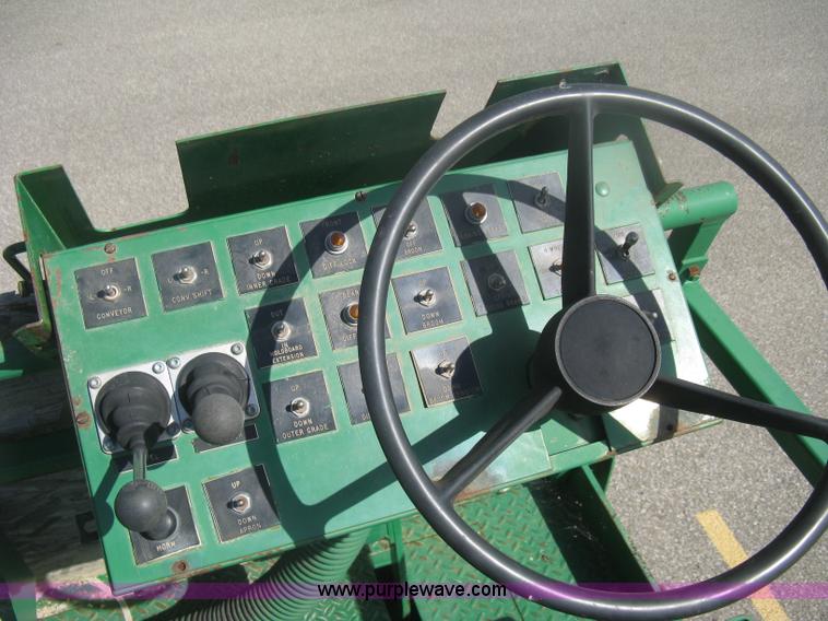 image for item H6336 Barber Greene BG-730 road widener