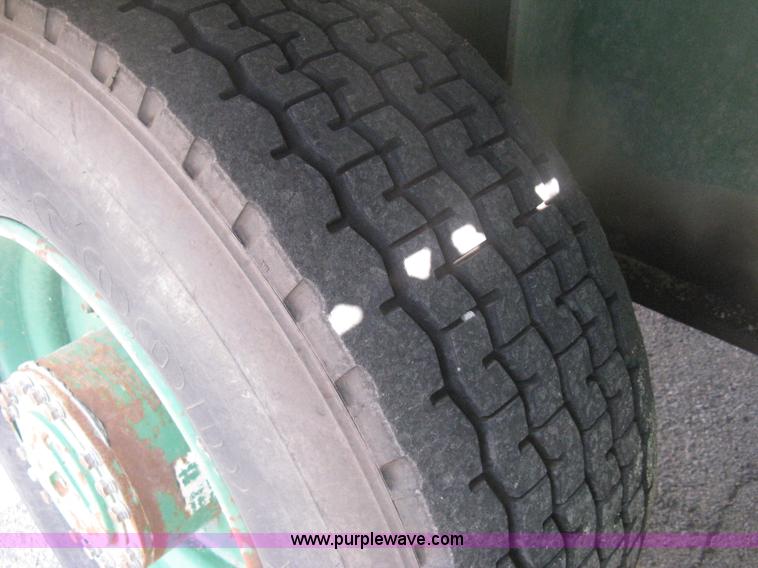 image for item H6336 Barber Greene BG-730 road widener