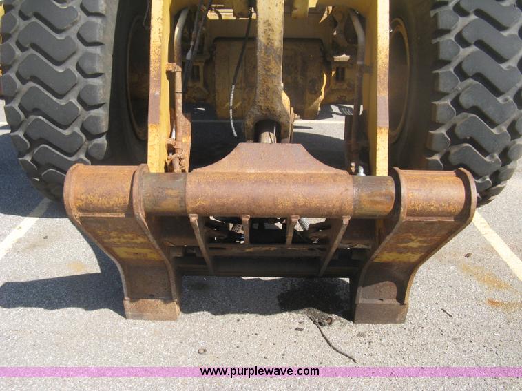 image for item H6339 1999 Caterpillar 950G wheel loader