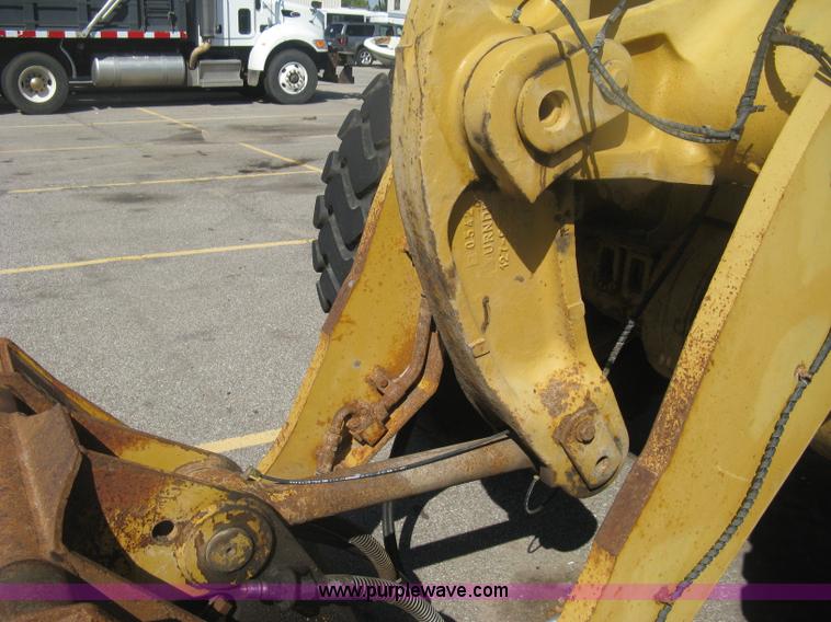 image for item H6339 1999 Caterpillar 950G wheel loader