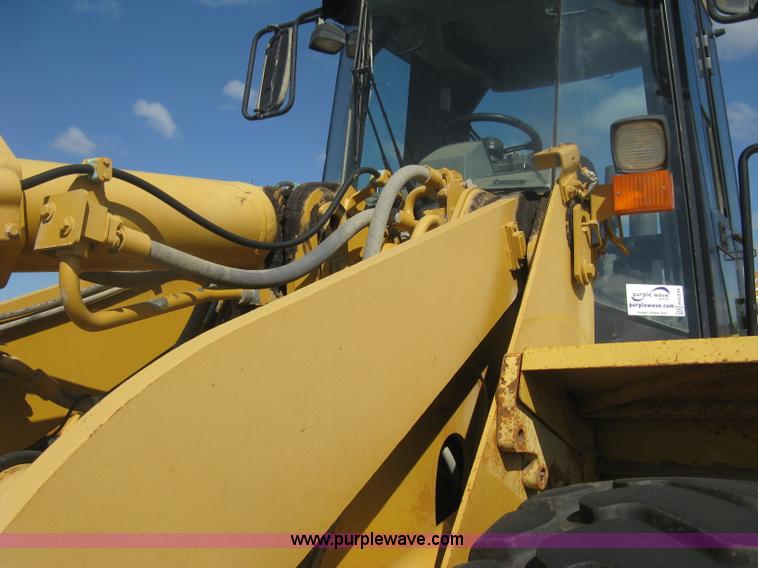 image for item H6339 1999 Caterpillar 950G wheel loader