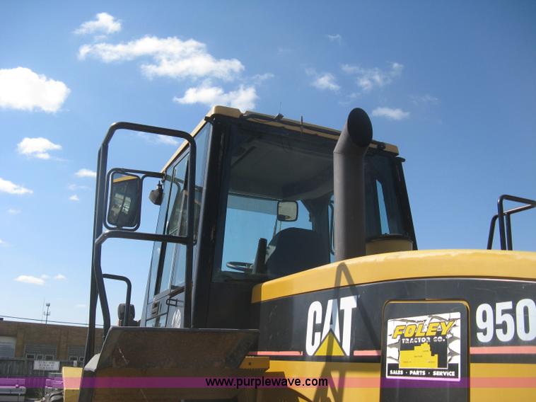 image for item H6339 1999 Caterpillar 950G wheel loader