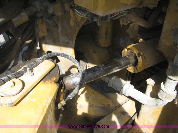 image for item H6339 1999 Caterpillar 950G wheel loader