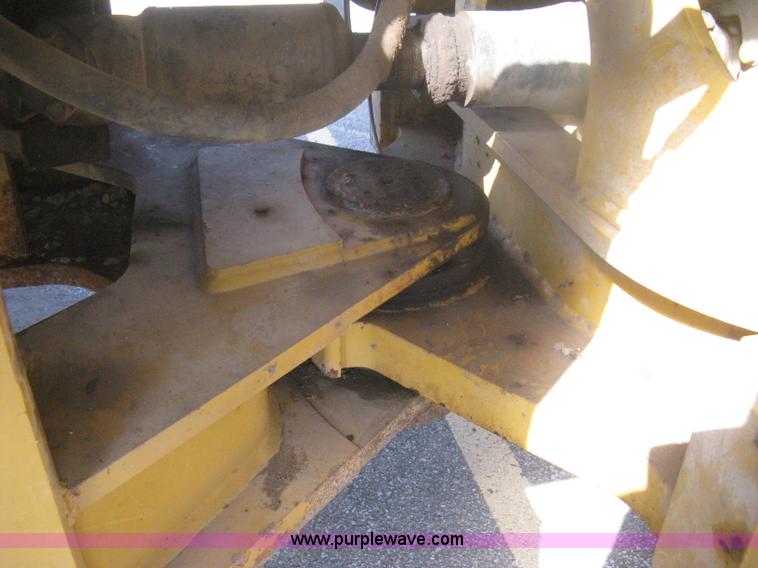 image for item H6339 1999 Caterpillar 950G wheel loader