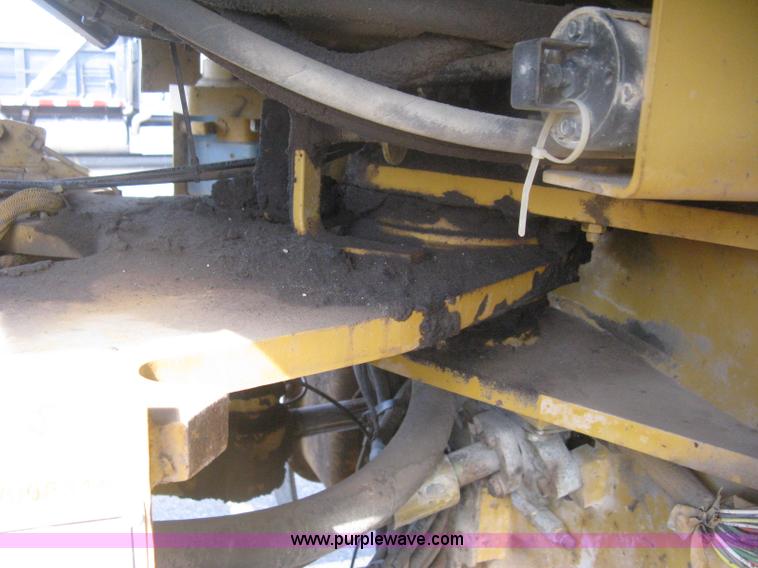 image for item H6339 1999 Caterpillar 950G wheel loader