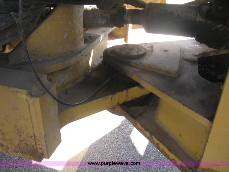 image for item H6339 1999 Caterpillar 950G wheel loader