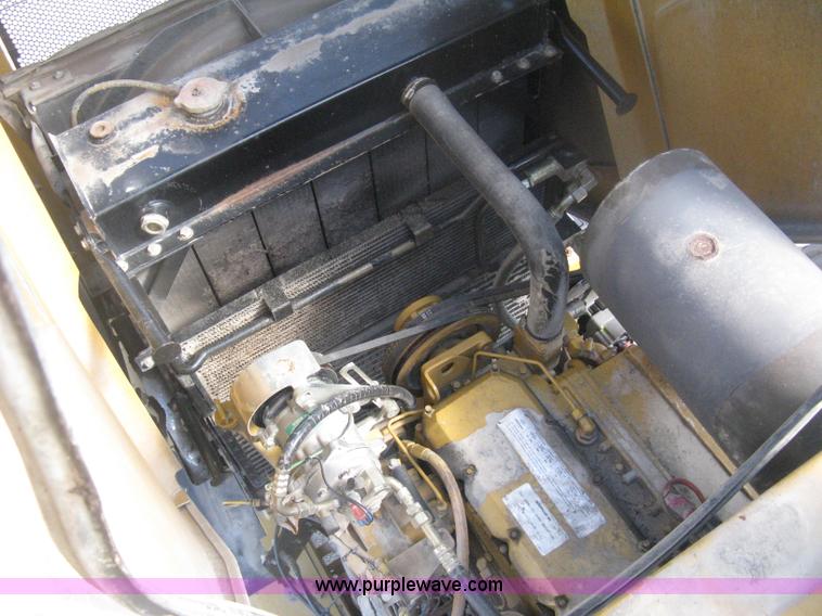 image for item H6339 1999 Caterpillar 950G wheel loader