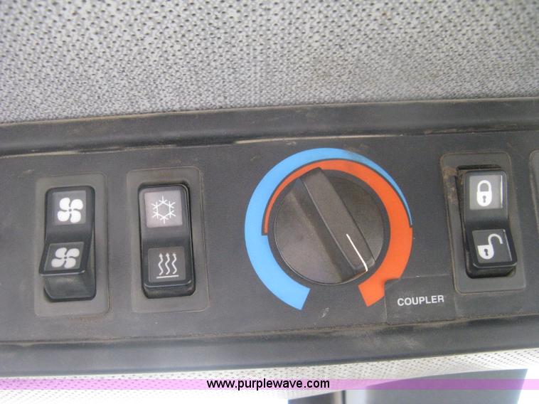 image for item H6339 1999 Caterpillar 950G wheel loader