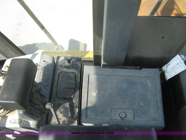 image for item H6339 1999 Caterpillar 950G wheel loader