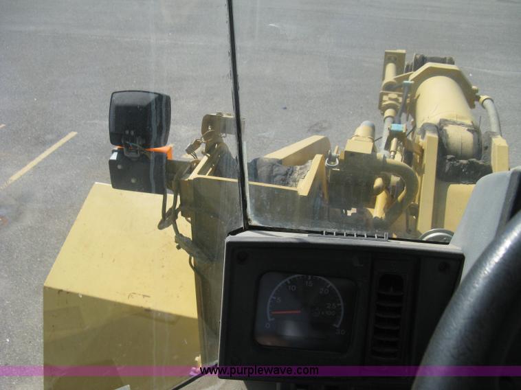 image for item H6339 1999 Caterpillar 950G wheel loader