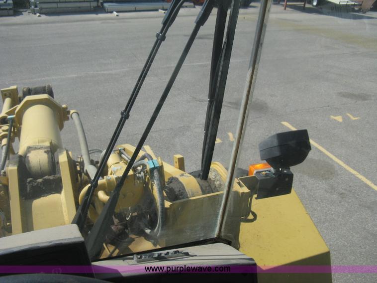 image for item H6339 1999 Caterpillar 950G wheel loader
