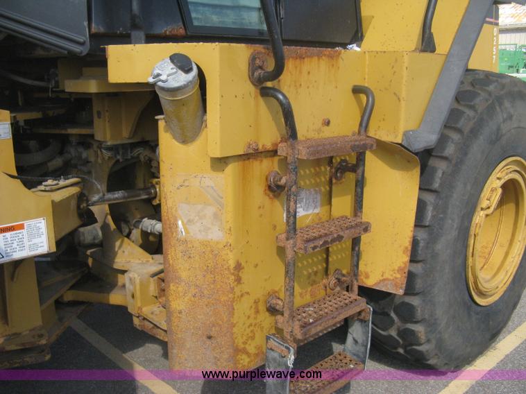image for item H6339 1999 Caterpillar 950G wheel loader