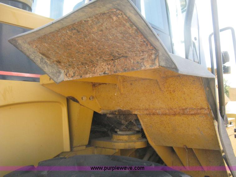 image for item H6339 1999 Caterpillar 950G wheel loader