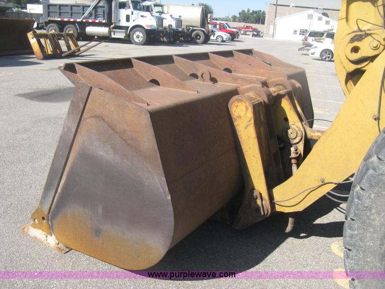 image for item H6340 1999 Caterpillar 950G wheel loader