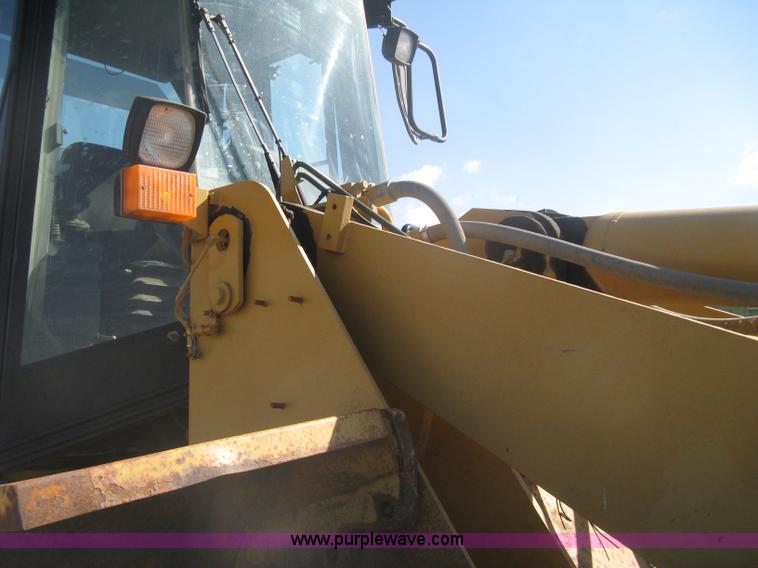 image for item H6340 1999 Caterpillar 950G wheel loader